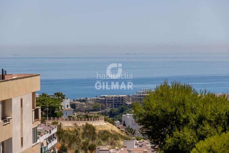 Foto f3bba2bc-2eb0-428f-9774-4d6d5f7e83d4. Pis amb aparcament piscina a Doña Julia Golf Casares