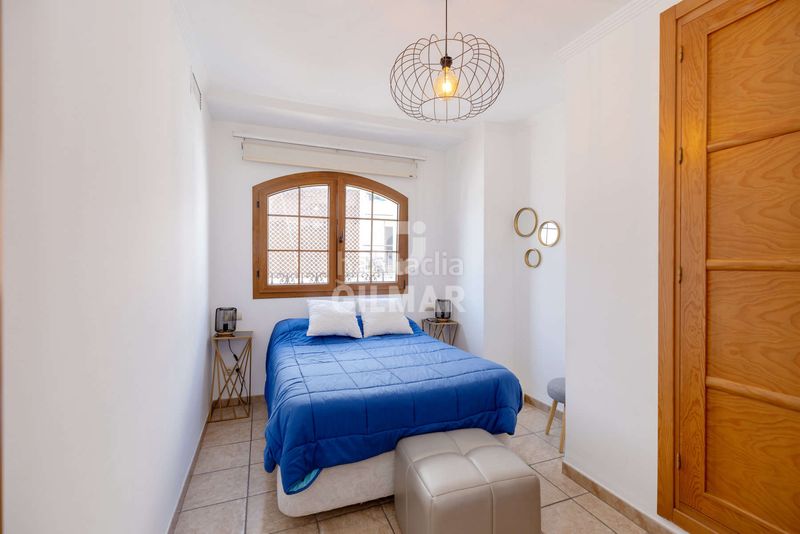 Foto d4535a0d-4c5b-4db4-9219-62cf31214c5c. Casa aparellada amb aparcament piscina a Centro Estepona