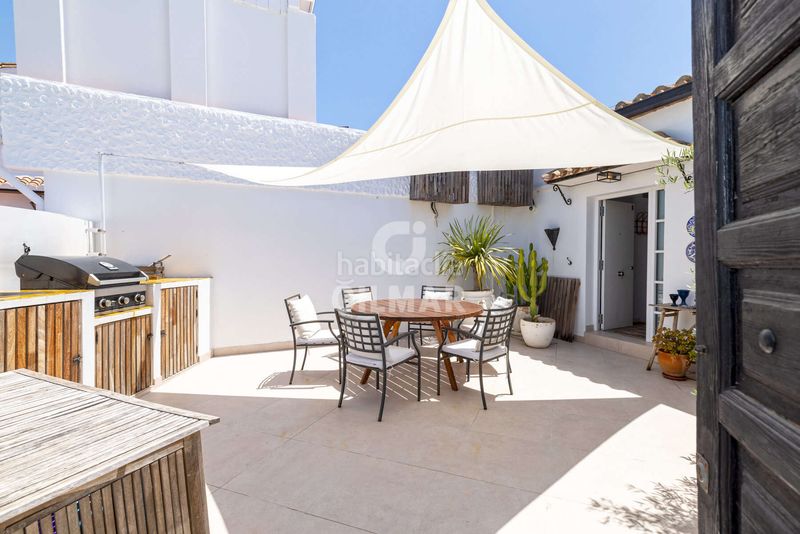 Foto 7744216e-a79e-4302-b659-a27db0d9a81c. Casa adossada a Bahía Dorada Estepona