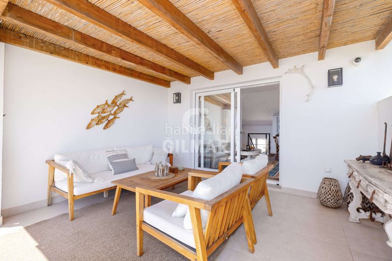 Foto a34b3f05-a53a-415a-9bef-f65fa54dbe09. Casa adossada a Bahía Dorada Estepona