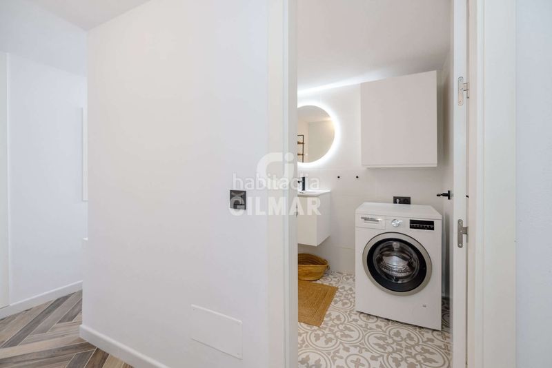 Foto c3399026-73ac-4a32-97a3-9493210ab631. Casa adossada a Bahía Dorada Estepona