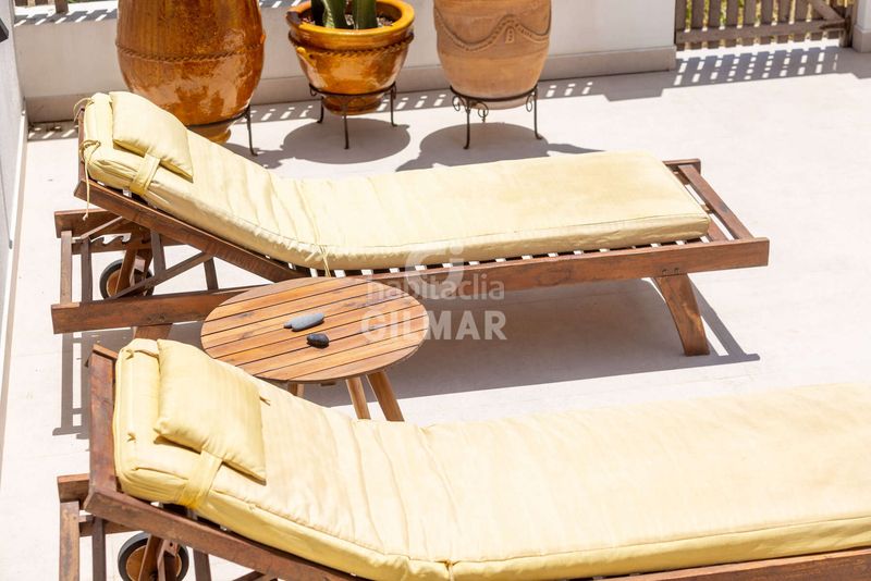 Foto f0aad685-a9c2-4987-8dae-96c2b10d31e6. Casa adossada a Bahía Dorada Estepona