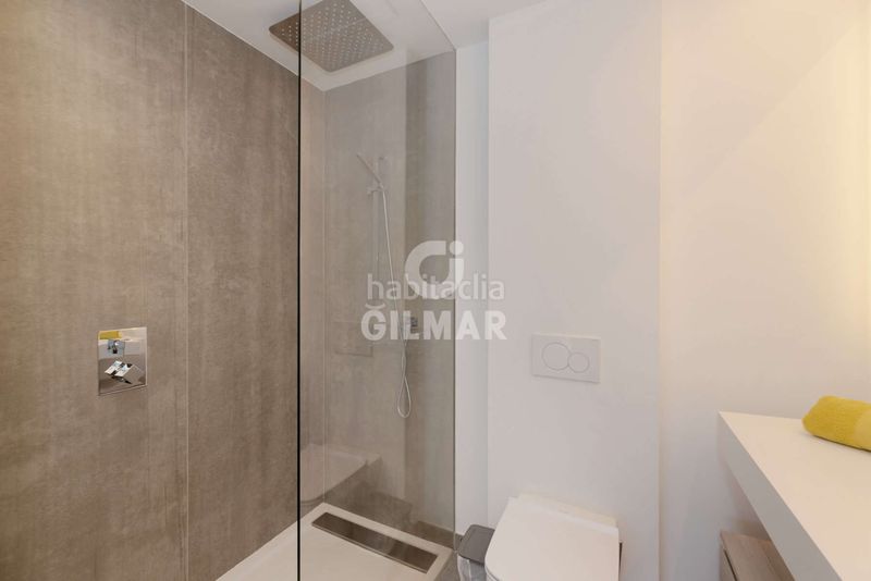 Foto 59da8a8e-af3b-4788-b20f-36ebea39c344. Casa aparellada amb calefacció aparcament piscina a Estepona