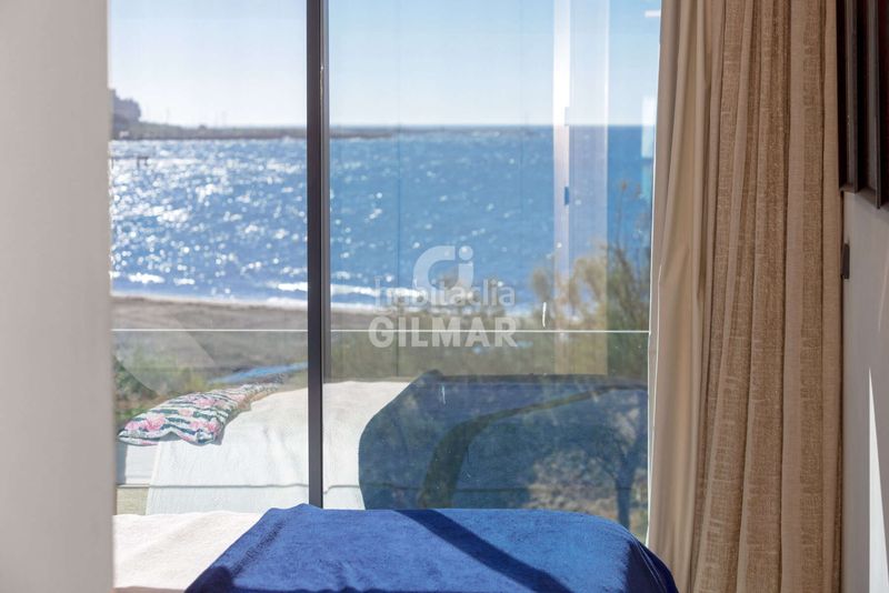 Foto a6dcdaa2-f29a-44db-96f4-cb5e3d8494b6. Casa aparellada amb calefacció aparcament piscina a Estepona