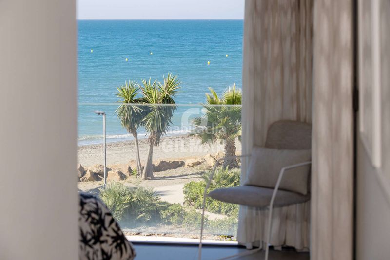 Foto dba2be7c-5e20-497c-85fe-a38b9fd1c501. Casa aparellada amb calefacció aparcament piscina a Estepona