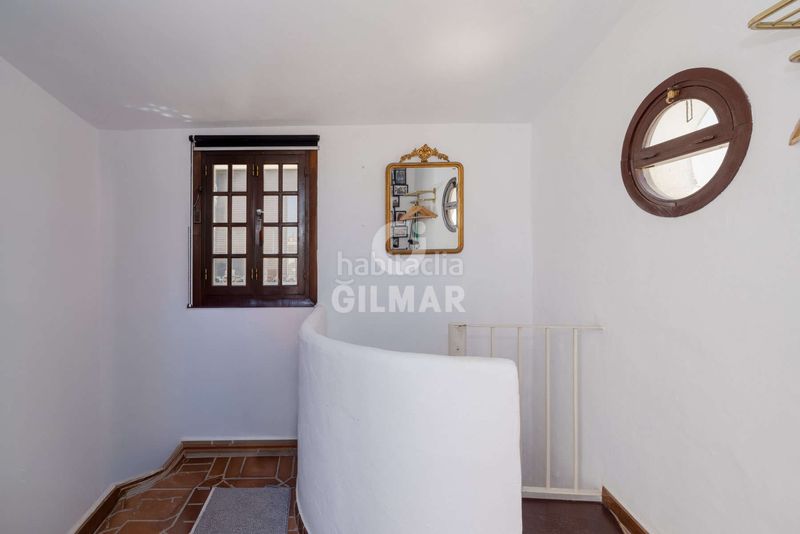 Foto 9b3211f4-bd73-4d92-b213-f4acec82af0f. Casa aparellada amb calefacció a Centro Estepona