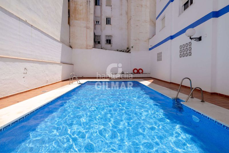 Foto 2137d38d-43ba-4b03-9ca5-661ab7a0a0f2. Apartament amb calefacció piscina a puerto de Estepona Estepona