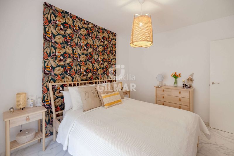 Foto 625c998c-3a65-4065-9784-5df02bc1ab38. Apartament amb calefacció piscina a puerto de Estepona Estepona