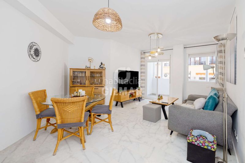 Foto 9d67e013-a4b4-4e26-a7ea-e14ecd2a4a69. Apartament amb calefacció piscina a puerto de Estepona Estepona