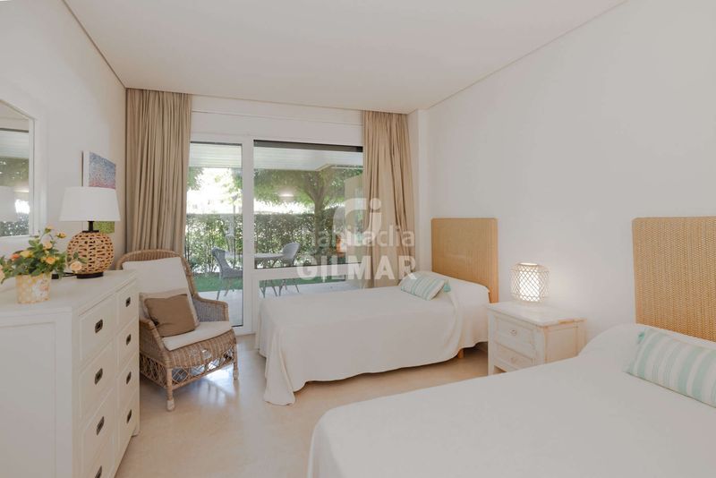 Foto 385d29ce-d591-4c21-bdc4-350e68028ffe. Apartament amb calefacció aparcament a puerto de Sotogrande-la marina Sotogrande