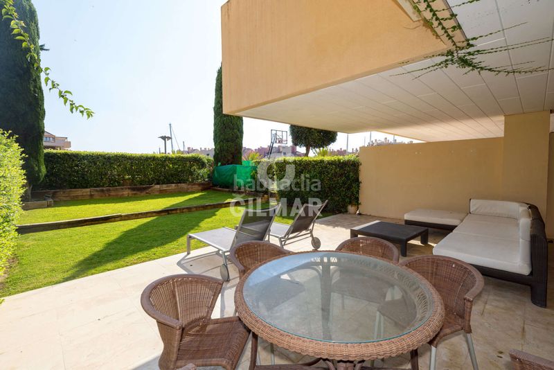 Foto ff2b05cb-b4a9-4374-b289-7a21a98341ee. Apartament amb calefacció aparcament a puerto de Sotogrande-la marina Sotogrande