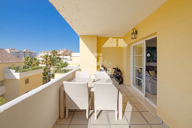 Foto 44b688cd-4f56-473d-bcb3-f915c0431702. Apartament amb piscina a puerto de Estepona Estepona