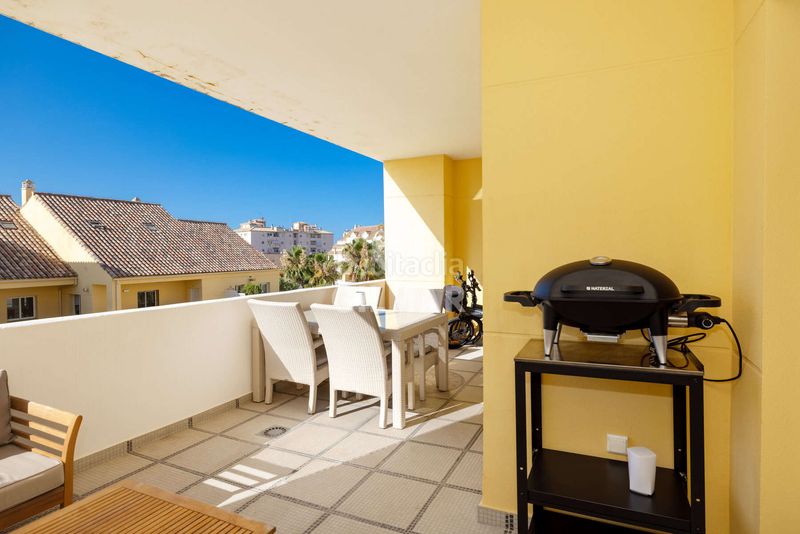 Foto bcfb2f6e-e081-45a8-a9a9-483fa717ae49. Apartament amb piscina a puerto de Estepona Estepona