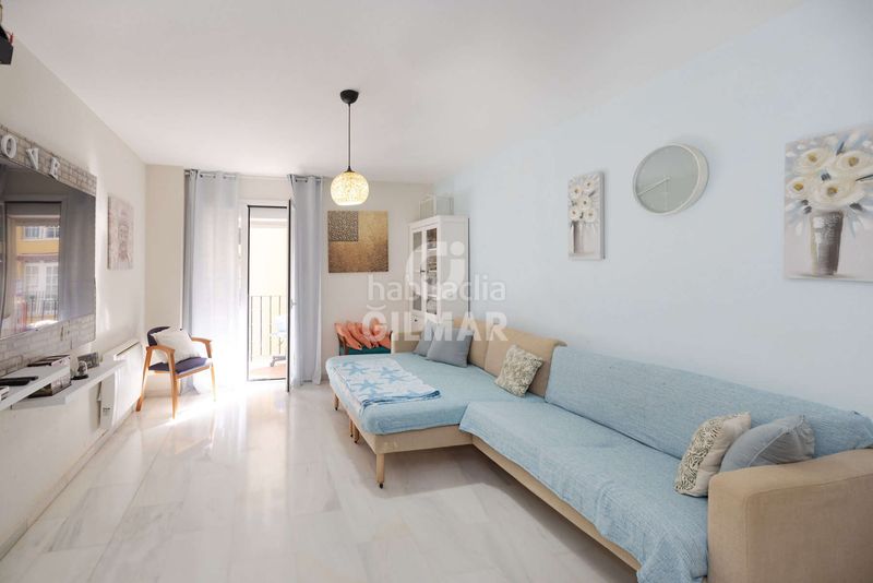 Foto 19731e1f-ea75-4863-971c-b0eea90901c9. Apartament amb aparcament a puerto de Estepona Estepona