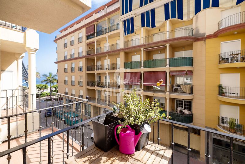 Foto c9567f00-63ca-4719-b4de-6193ecaaca13. Apartament amb aparcament a puerto de Estepona Estepona