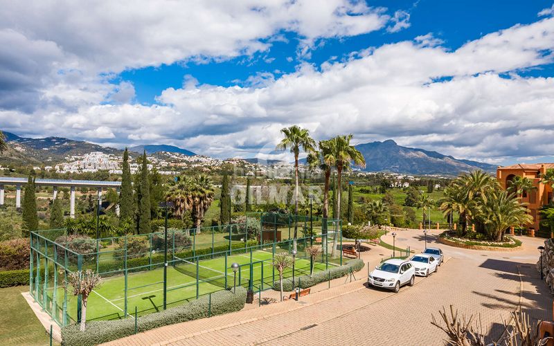 Foto 986307df-5544-4108-9597-909cdc87b720. Apartament amb calefacció aparcament a La Alquería Benahavís