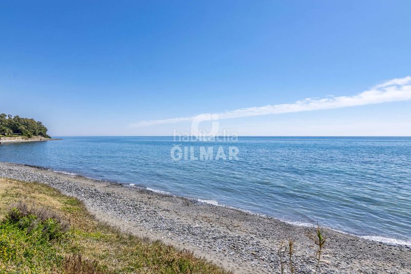 Foto 510d2f46-ad76-4e38-ba00-9c10667bf9a5. Àtic amb calefacció aparcament a Zona de Punta Plata Estepona
