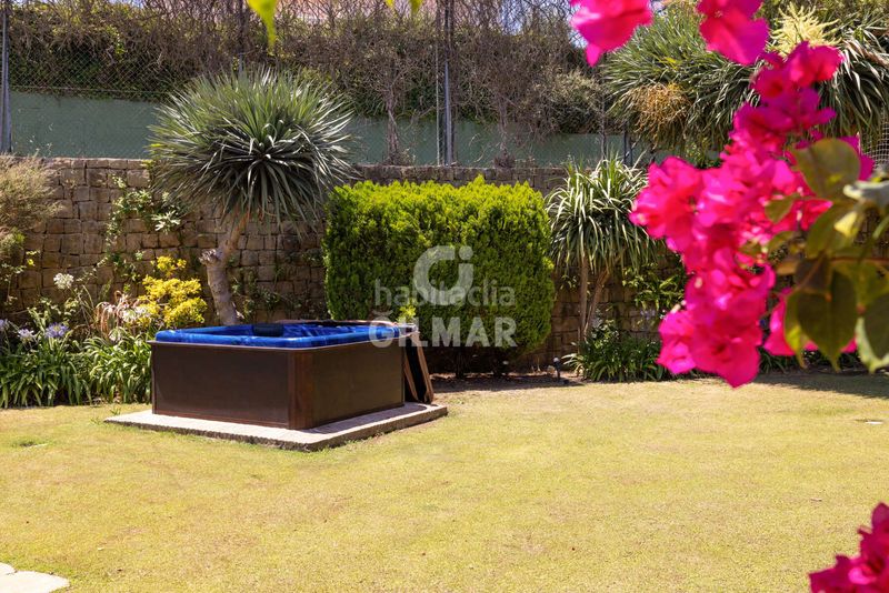Foto 3833247a-26fa-451a-983d-a54c7a174172. Xalet amb piscina a Sotogrande alto Sotogrande