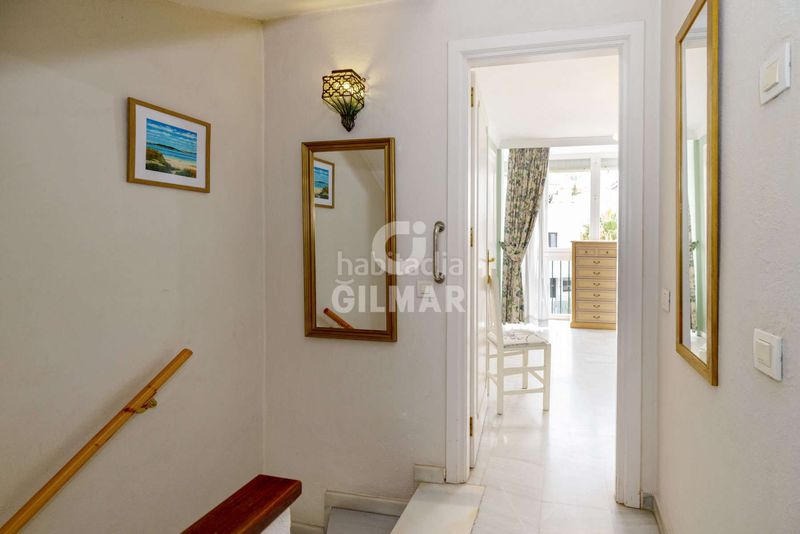 Foto bf1a3124-1913-43a7-8a57-b1f00fb5b51a. Casa adossada amb calefacció aparcament piscina a Estepona