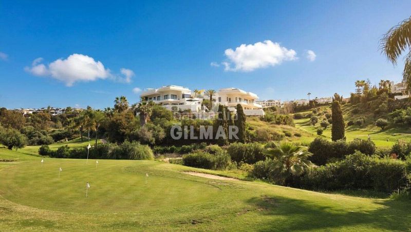 Foto 1c842be5-1659-4f30-baaa-d6ff9af324a1. Terreny residencial a La Concha - Resina Golf Estepona