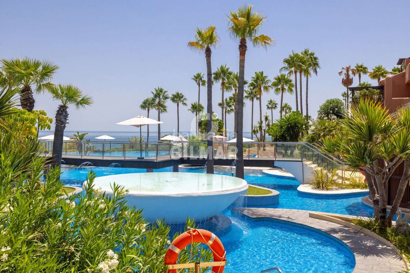 Foto b2799820-de10-435e-94ea-d0d43f4c219a. Planta baixa amb calefacció aparcament piscina a Estepona
