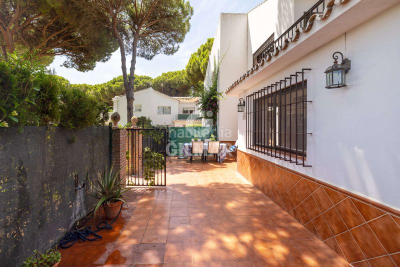 Foto 8f424e8b-45ca-433c-8596-9fa236f92a11. Casa adossada a Atalaya - Isdabe Estepona