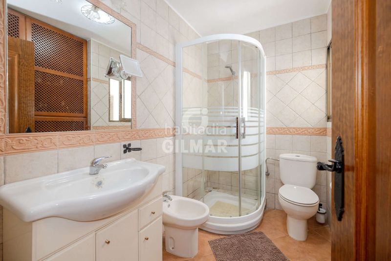 Foto e24be350-6989-4540-8cca-7cf832606281. Casa adossada a Atalaya - Isdabe Estepona