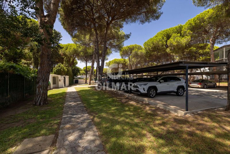 Foto e2f0d90e-da3f-4b6b-a8de-5f1d082f160f. Casa adossada a Atalaya - Isdabe Estepona