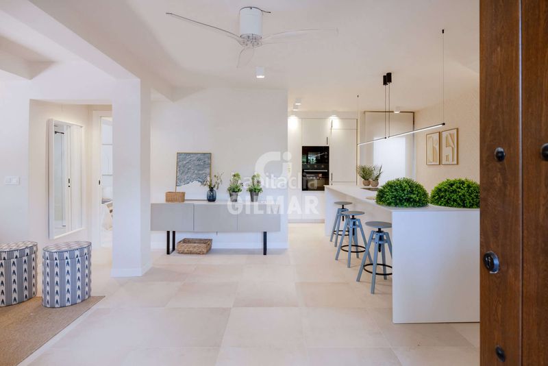 Foto adf1a4b2-c2a8-438b-9344-b6e843dcfa6e. Casa adossada amb piscina a Atalaya - Isdabe Estepona