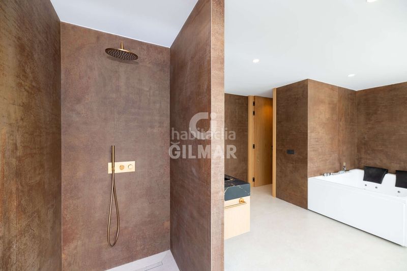 Foto 8b4d2569-df94-4bc9-b1bf-d76e09a9439d. Chalet en Sotogrande alto Sotogrande