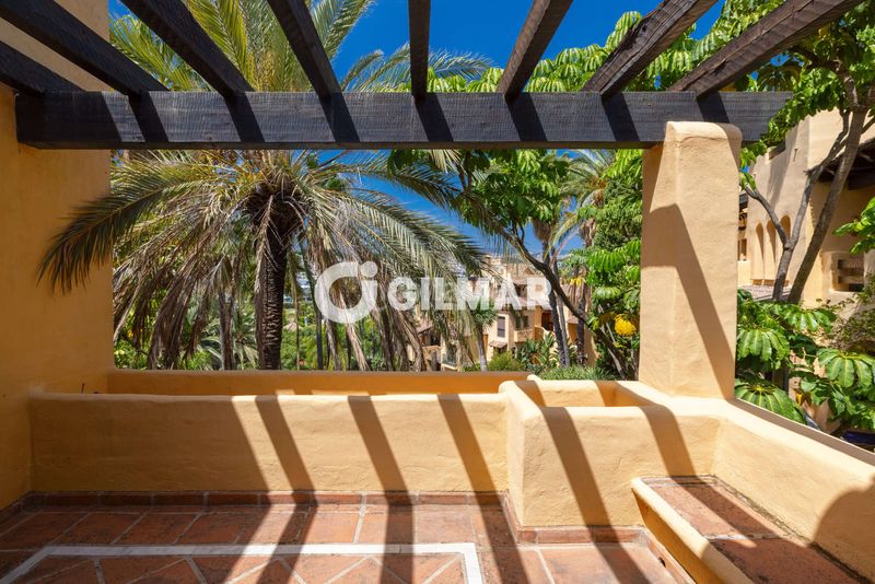 Foto a33aeb04-b2de-4c0b-9495-8868be186eef. Duplex avec chauffage parking piscine dans Nueva Atalaya Estepona