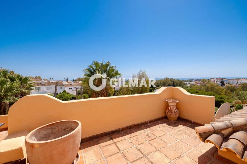 Foto f1c50623-4bca-429d-81bc-22c8683f6dad. Duplex avec chauffage parking piscine dans Nueva Atalaya Estepona