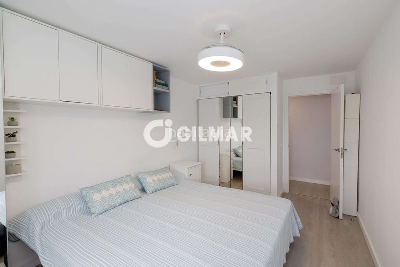 Foto b5b34509-8970-4b87-ae79-aa5ae2b00de4. Àtic amb calefacció aparcament a puerto de Estepona Estepona