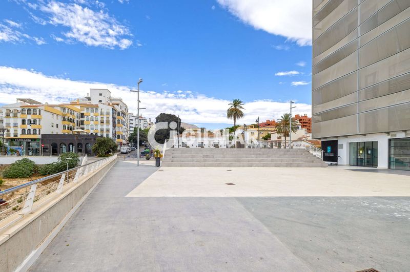 Foto d275c71d-13b9-4e98-903f-50202d876fd3. Àtic amb calefacció aparcament a puerto de Estepona Estepona