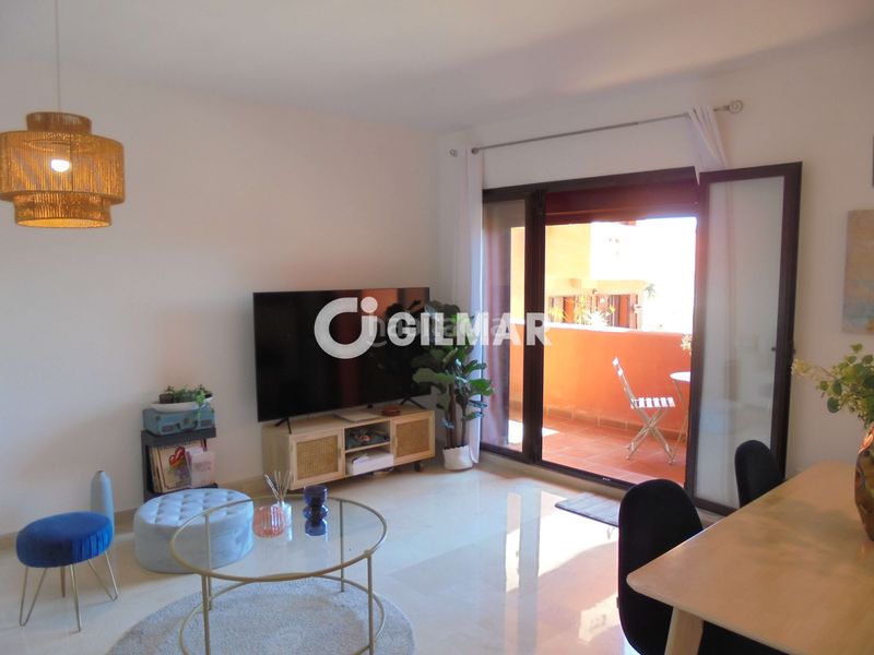 Foto 6e5645cd-cc9d-40a7-a8d1-e32d0168cb5c. Piccolo appartamento con riscaldamento parcheggio piscina in Estepona