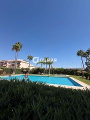 Apartament a Puerto de Estepona