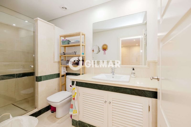 Foto 0a780625-1cac-46bb-980d-13511b0b295d. Duplex con riscaldamento parcheggio piscina in Seghers Estepona