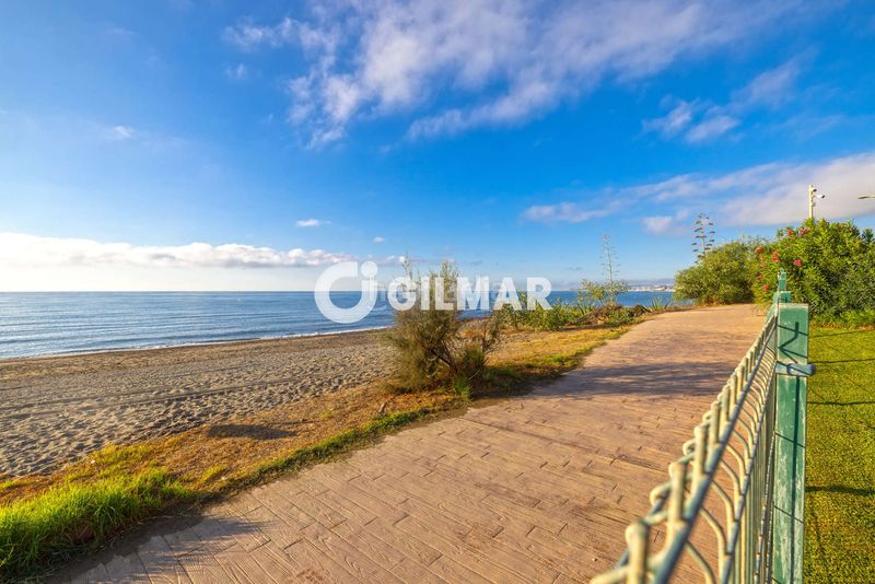 Foto 0d170ae9-9bf0-4e95-9c5f-15c96c5738de. Duplex con riscaldamento parcheggio piscina in Seghers Estepona