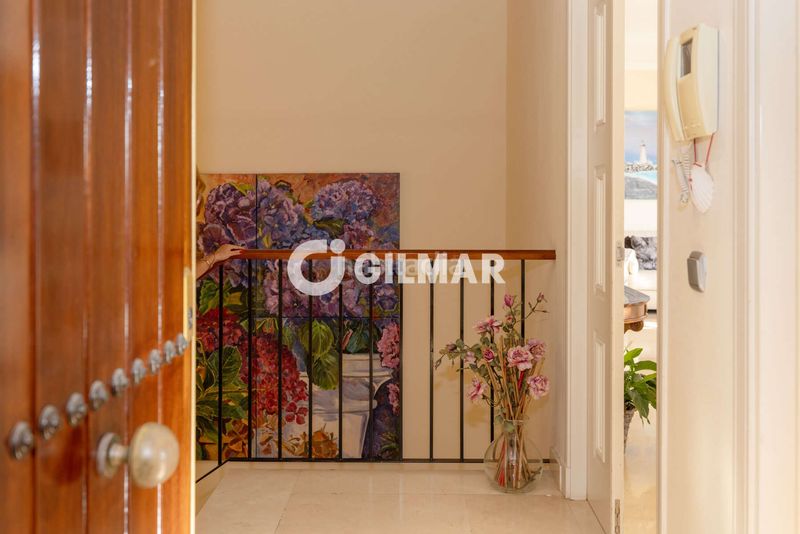 Foto ab005a58-c4b8-4848-95d3-02a8174f87d3. Duplex con riscaldamento parcheggio piscina in Seghers Estepona