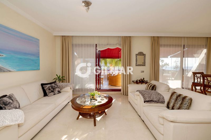 Foto d1a69559-b2d8-4567-828a-dfc14397855a. Duplex con riscaldamento parcheggio piscina in Seghers Estepona