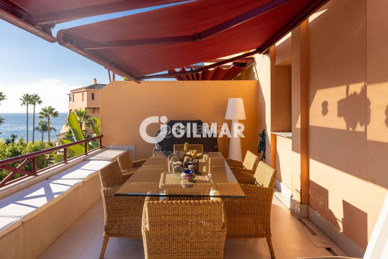 Foto d3a2e434-2949-4498-82df-a9a17790f493. Duplex con riscaldamento parcheggio piscina in Seghers Estepona