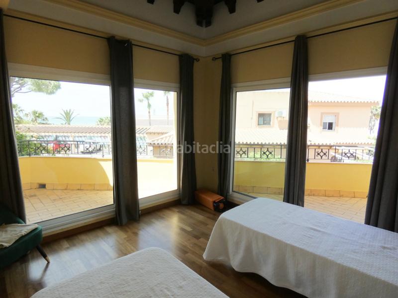 Foto cf6a35ea-08fd-42af-86a9-60fd2e56496b. Chalet avec piscine dans La Barrosa Chiclana de la Frontera