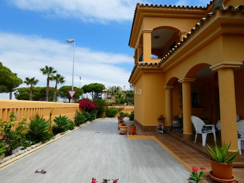 Foto f17b98f2-5809-4b2a-9a51-30e60d89c101. Chalet mit heizung parking in Sancti Pietri Chiclana de la Frontera