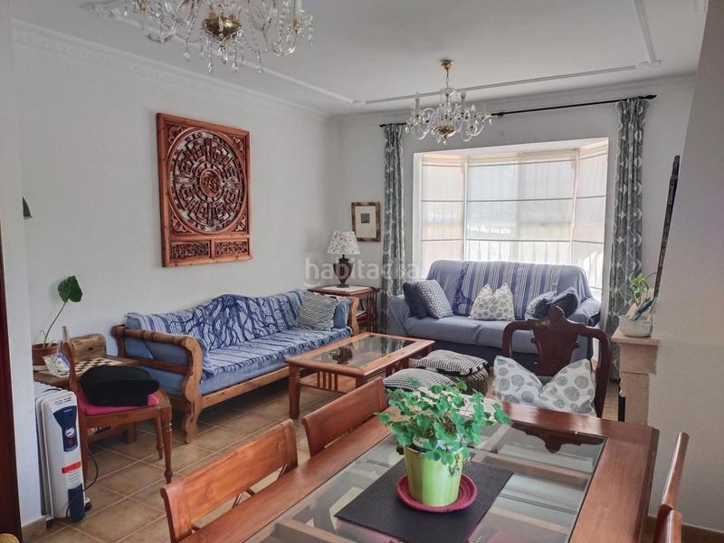 Foto 5e08badd-ed60-4cfa-aeb7-d634412de4a2. Chalet avec chauffage parking piscine dans Los Gallos Chiclana de la Frontera