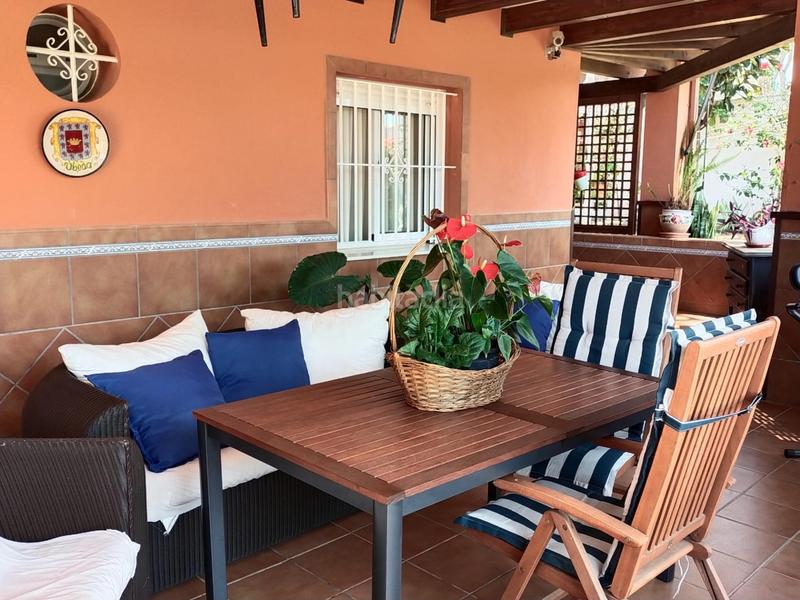 Foto 84e51736-dfd9-4453-80a4-aec7d6931603. Xalet amb aparcament a La Barrosa Chiclana de la Frontera