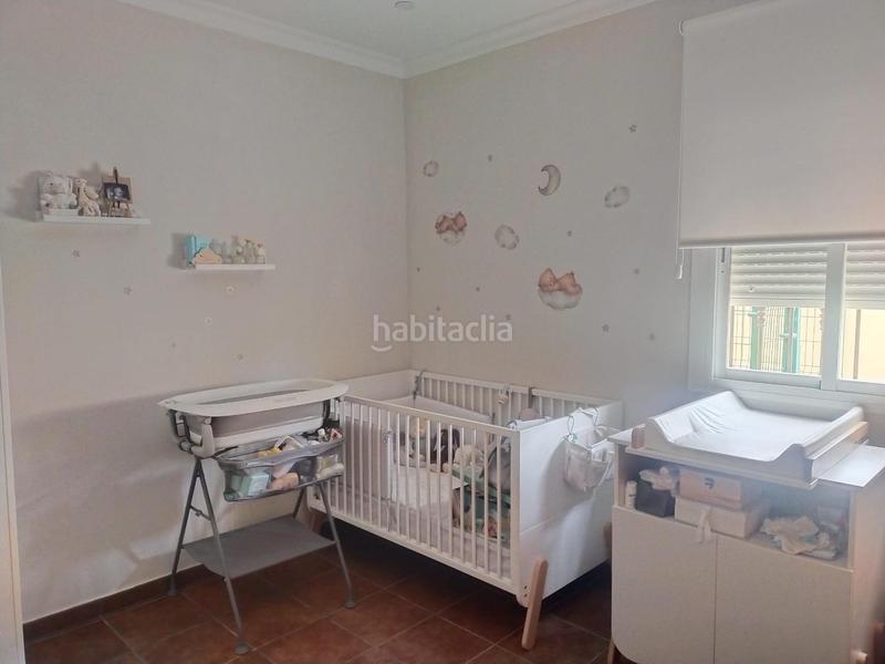 Foto 075a3aad-49d5-4889-b600-a7ae57edde4a. Chalet avec parking piscine dans Los Gallos Chiclana de la Frontera