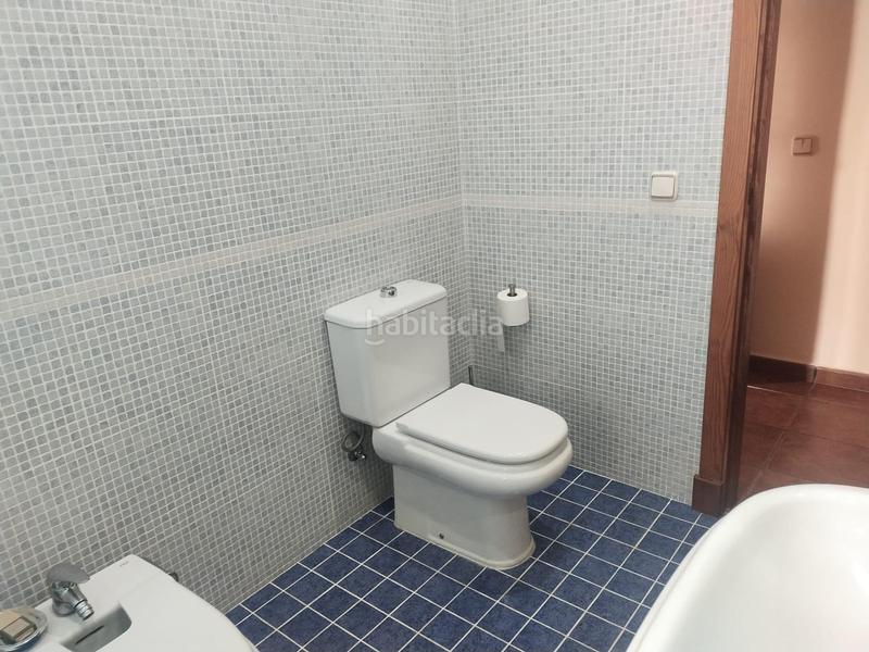 Foto 921234eb-cae0-4144-bb38-ef0b45c3841a. Chalet avec parking piscine dans Los Gallos Chiclana de la Frontera