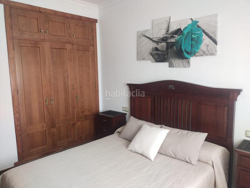 Foto ad60fa4d-d0a3-48fc-ab92-21a79937bf1b. Chalet avec parking piscine dans Los Gallos Chiclana de la Frontera