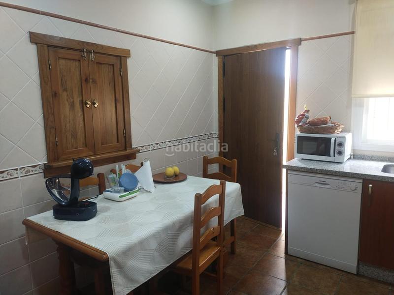 Foto e6086c5f-0de9-4ef8-885b-9c624f1ca1fb. Chalet avec parking piscine dans Los Gallos Chiclana de la Frontera