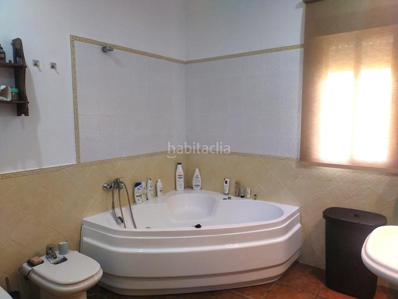 Foto ff158173-eb42-4290-a80d-49343a6839f6. Chalet avec parking piscine dans Los Gallos Chiclana de la Frontera